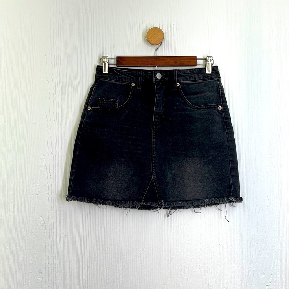 Wild Fable - Black Stonewash Frayed Zip Up Denim Cotton Mini Skirt Size 4